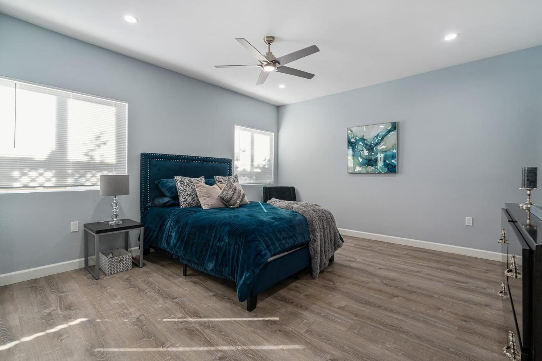 Casa de férias New Beauty By Avantstay Modern Location Los Angeles