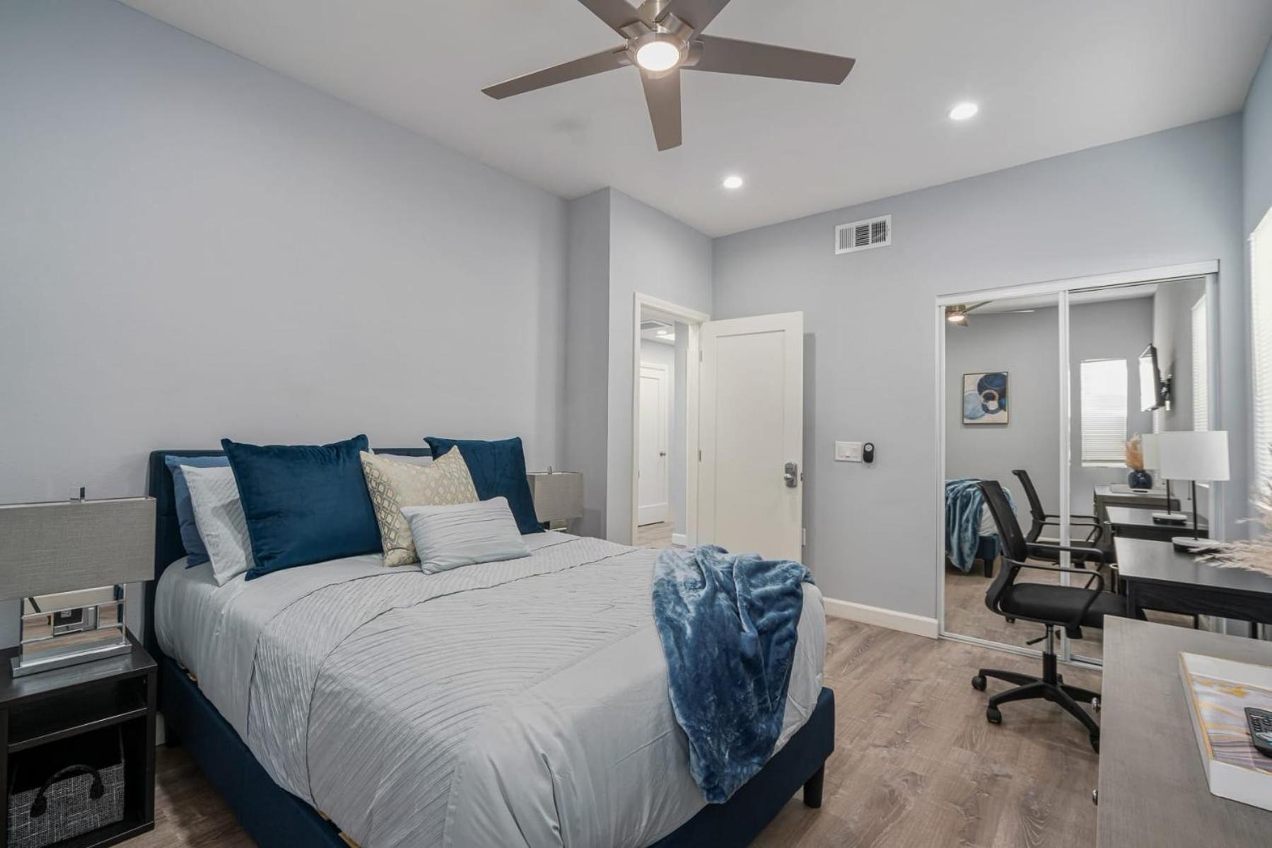Casa de férias New Beauty By Avantstay Modern Location Los Angeles